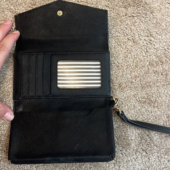 Kate Spade Wristlet - Picture 3 of 4